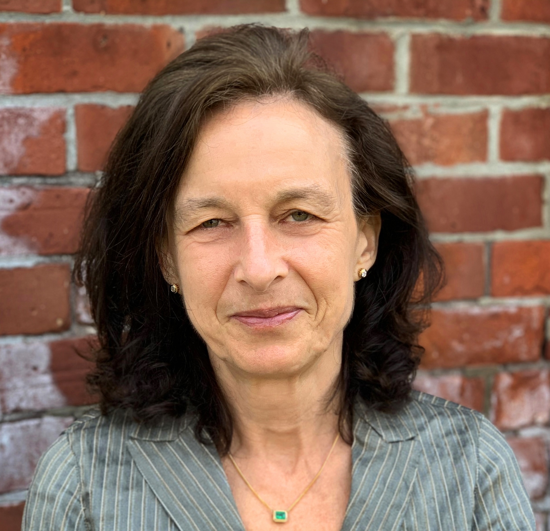 Joan Porco'S Journey To Becoming A Global Icon - domu0hf